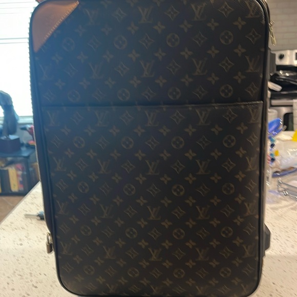 LOUIS VUITTON Monogram Canvas Business Pegase 55 Luggage - Picture 1 of 11